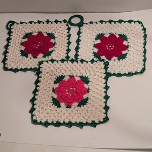 3 Exquisite Antique Handmade Crochet Pot Holder Hot Pad Trivet Roses.